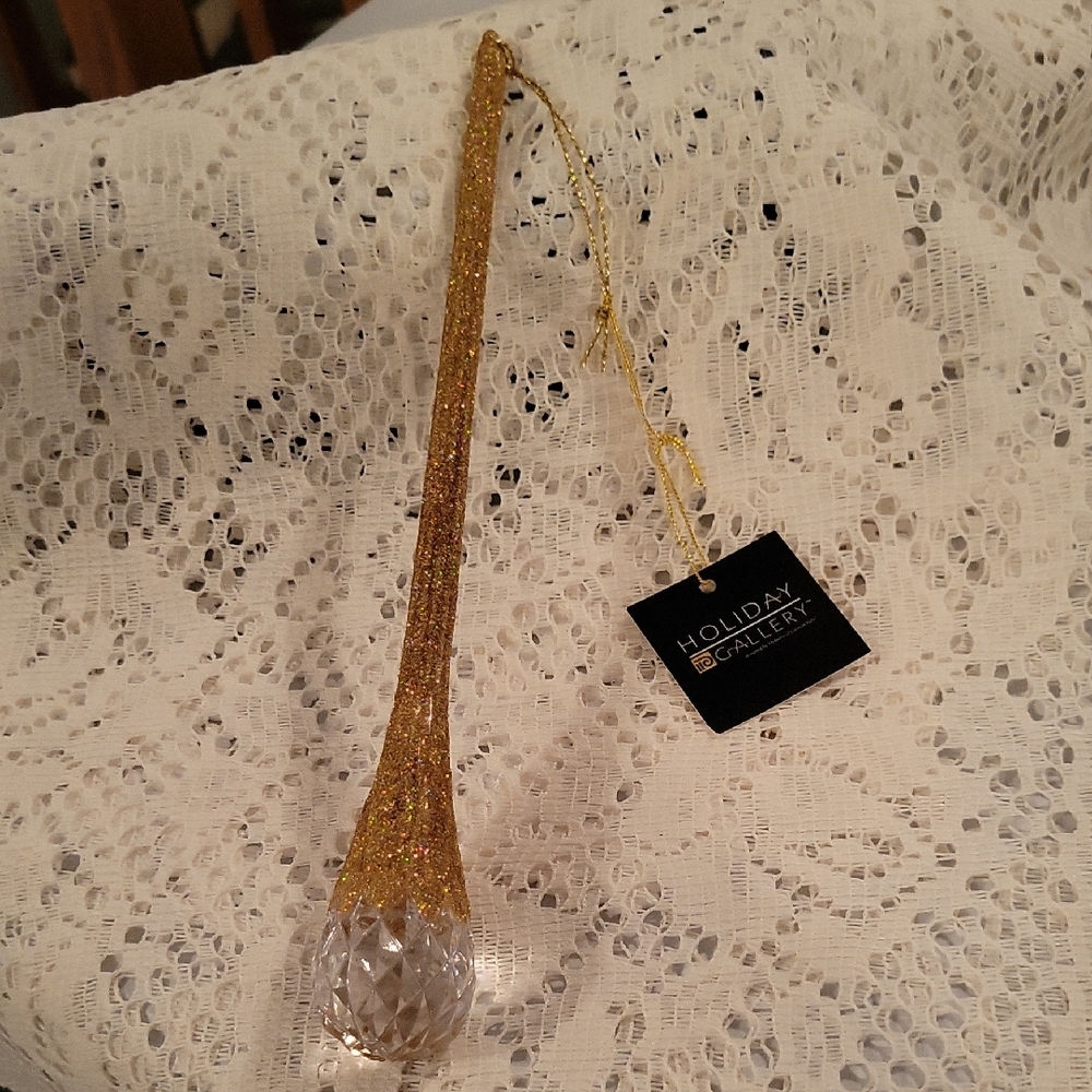 Gold Icicle Ornament